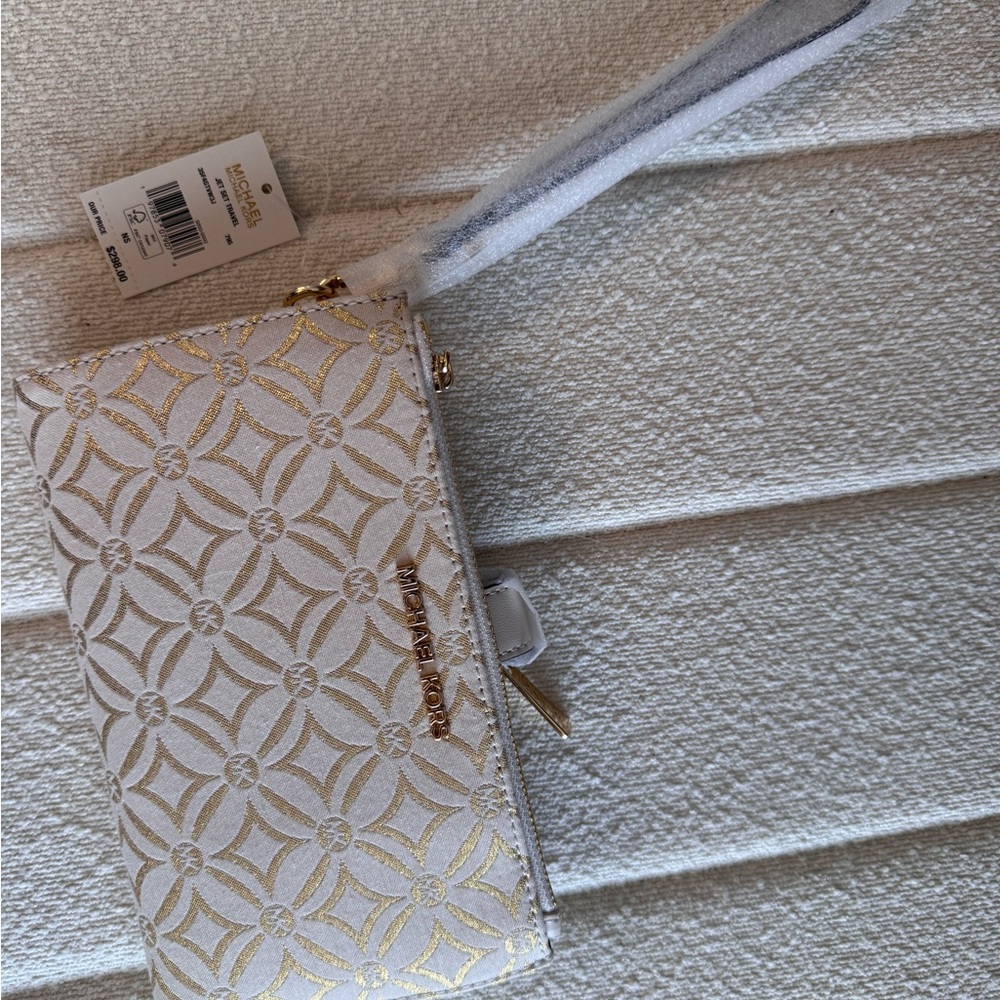 Michael Kors Cream and Gold Tech Accessory